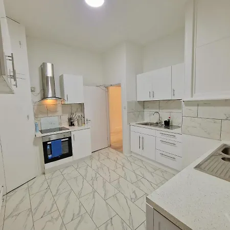 Spacious 4 Bedrooms Apartment For 10 Near Marble Arch London Exterior photo